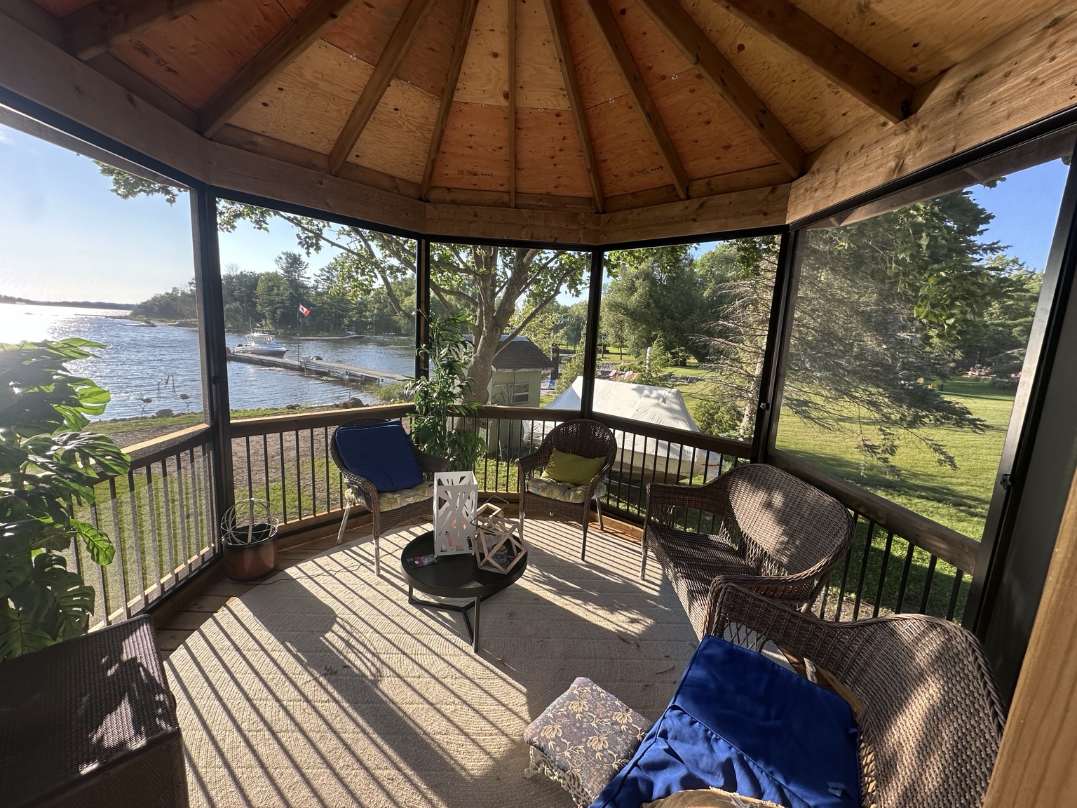 Lakehouse exterior renovation
